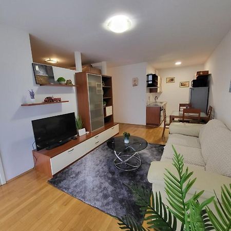 Apartment Tonci Vrbani Zagreb Eksteriør billede