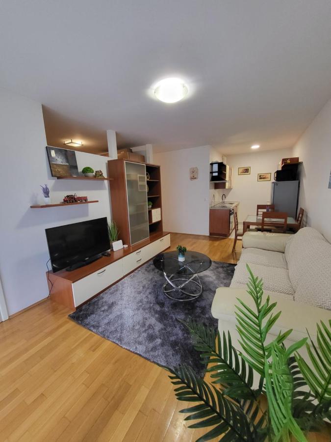 Apartment Tonci Vrbani Zagreb Eksteriør billede
