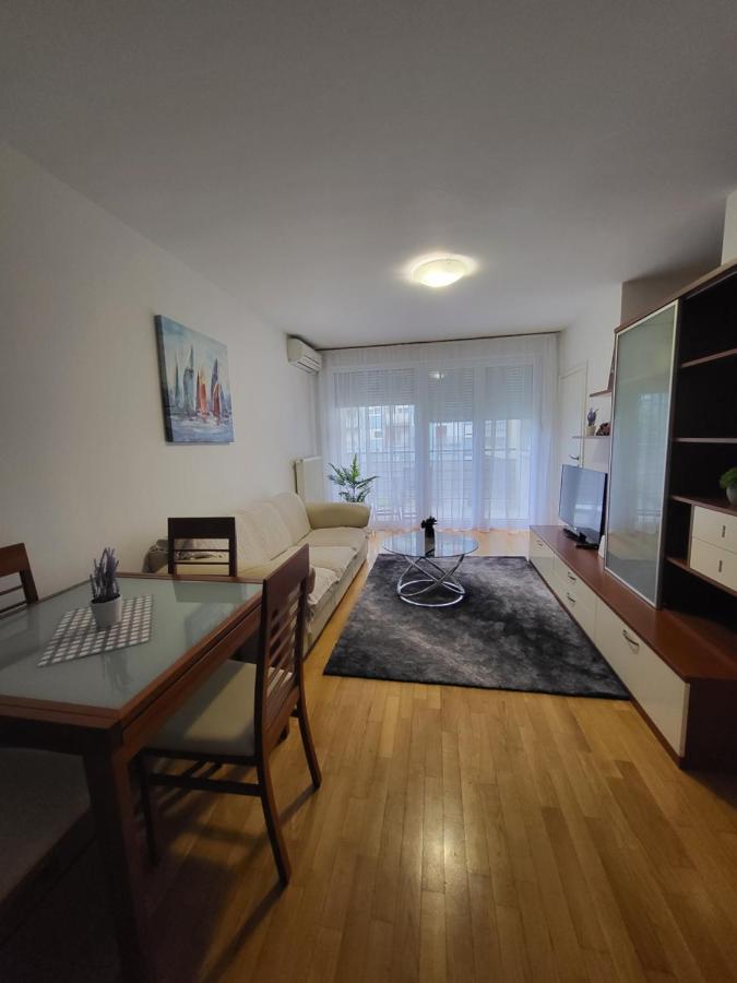 Apartment Tonci Vrbani Zagreb Eksteriør billede